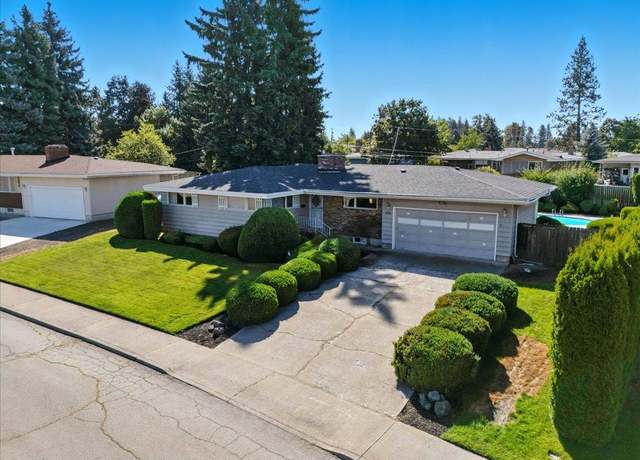 Property at 3607 W Woodside Ave, Spokane, WA 99208, 4 beds, 3 baths