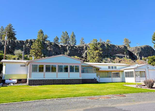 Property at 19014 W Bunker Rd. Rd, Cheney, WA 99004, 2 beds, 2 baths