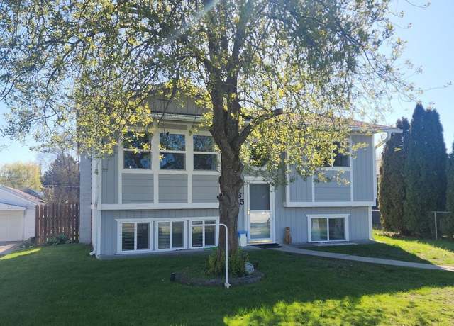 Property at 865 Kalmia St, Kettle Falls, WA 99141, 4 beds, 2 baths
