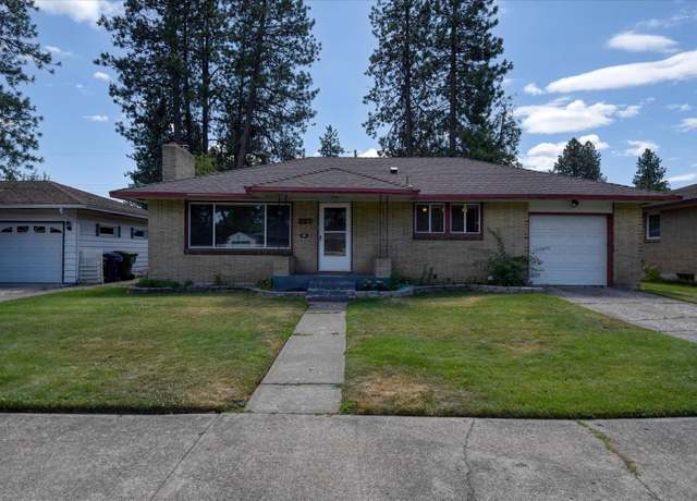 Property at 227 W Franklin Ct, Spokane, WA 99205, 4 beds, 2 baths