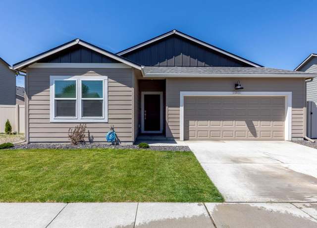 Property at 11911 N Greene St, Mead, WA 99021, 4 beds, 2 baths