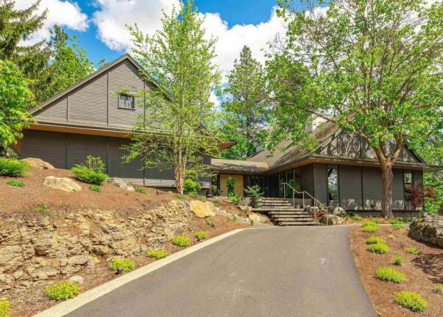 Property at 2127 S Helena St, Spokane, WA 99203, 4 beds, 5 baths