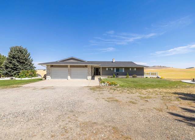 Property at 307 E Eastview Ln, Fairfield, WA 99012, 4 beds, 3 baths