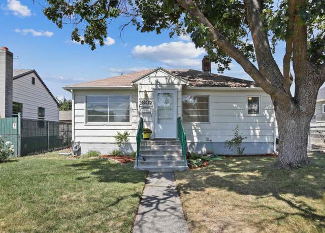 Property at 1607 E Rockwell Ave, Spokane, WA 99207, 3 beds, 1 bath