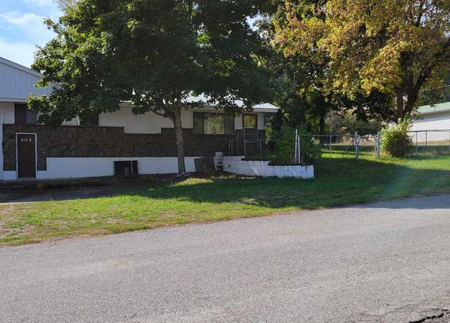 Property at 404 W Fir St, Newport, WA 99156, 3 beds, 3 baths