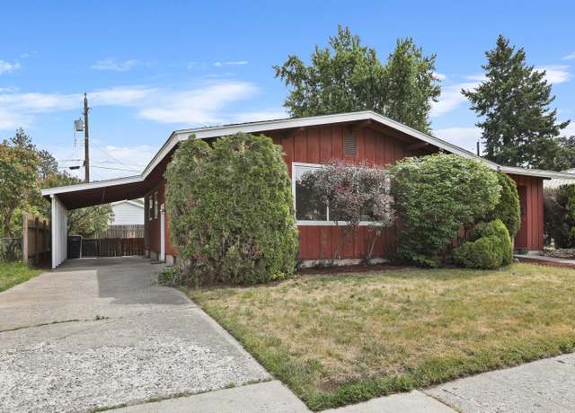 Property at 5804 N Maple St, Spokane, WA 99205, 4 beds, 1 bath