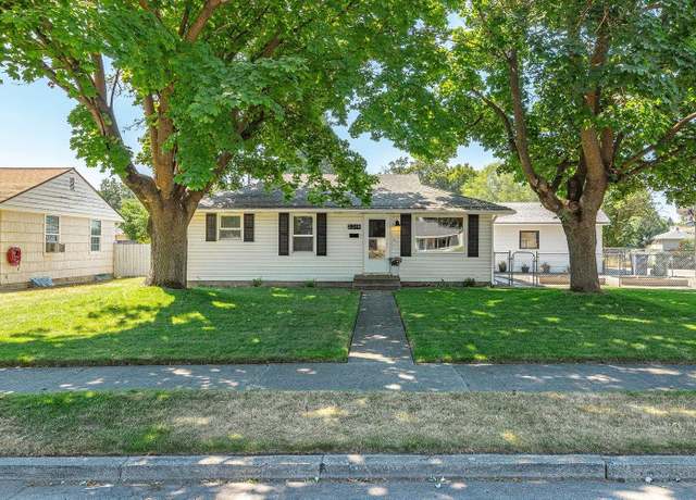Property at 2319 W Decatur Ave, Spokane, WA 99205, 3 beds, 2 baths