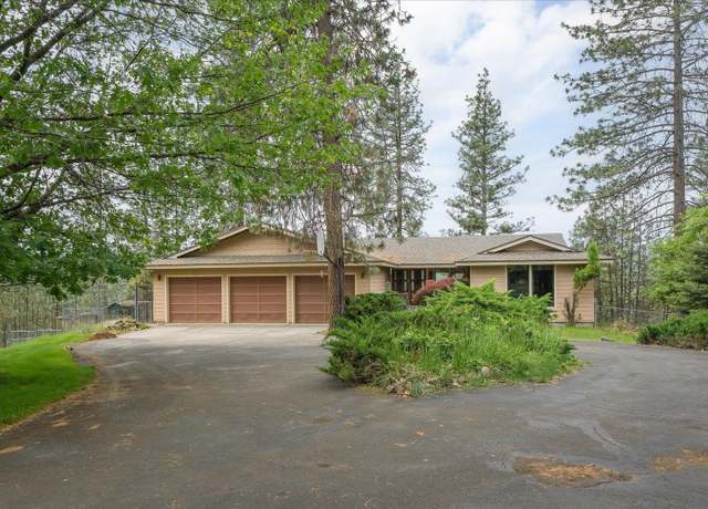 Property at 16905 N Mockingbird Ct, Nine Mile Falls, WA 99026, 4 beds, 3 baths