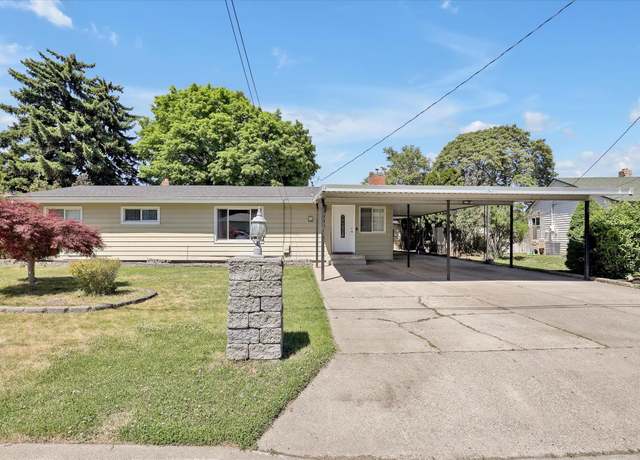 Property at 9715 E Nora Ave, Spokane Valley, WA 99206, 4 beds, 2 baths