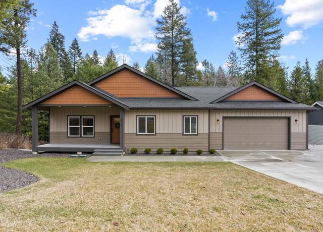 Property at 826 Thomas Ln, Newport, WA 99156, 4 beds, 3 baths