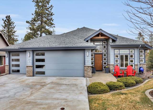 Property at 2121 E Cherrytree Ln, Spokane, WA 99203, 3 beds, 3 baths