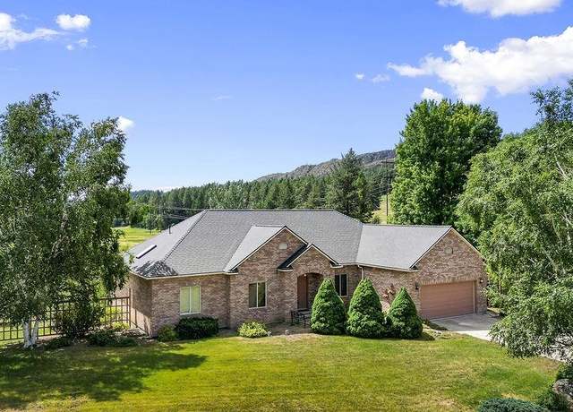 Property at 897 Townsend Sackman Rd, Colville, WA 99114, 5 beds, 4 baths
