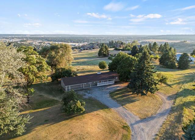Property at 4626 E Orchard Rd, Spokane, WA 99217, 4 beds, 3 baths