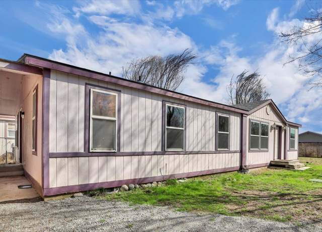 Property at 5016 E Frederick Ave, Spokane, WA 99217, 3 beds, 2 baths
