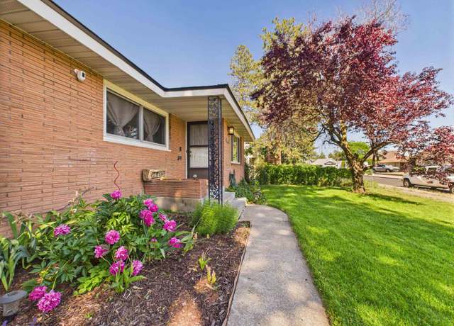 Property at 1108 W Gordon Ave, Spokane, WA 99205, 4 beds, 2 baths