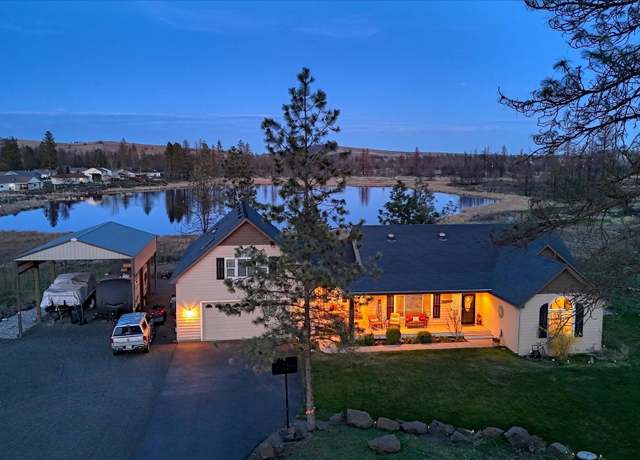 Property at 851 S Hallett St, Medical Lake, WA 99022, 4 beds, 3 baths
