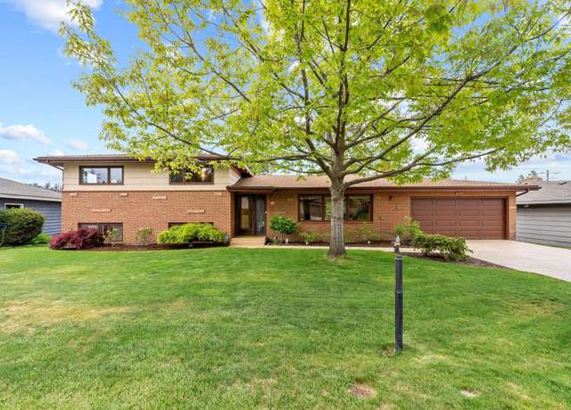 Property at 306 W Rainier Way, Spokane, WA 99208, 4 beds, 3 baths