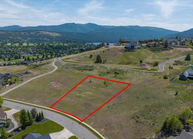 Property at 754 N Holiday Hills Dr, Liberty Lake, WA 99019