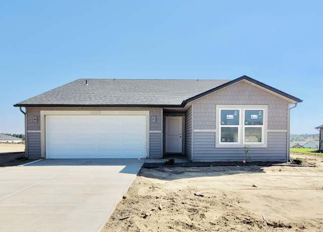Property at 806 E K St, Deer Park, WA 99006, 3 beds, 2 baths