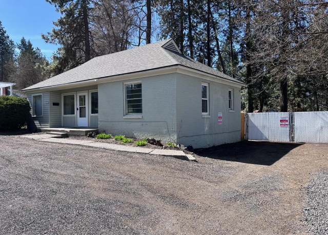 Property at 1516 S Lincoln St, Spokane, WA 99203, 1 bed, 1 bath