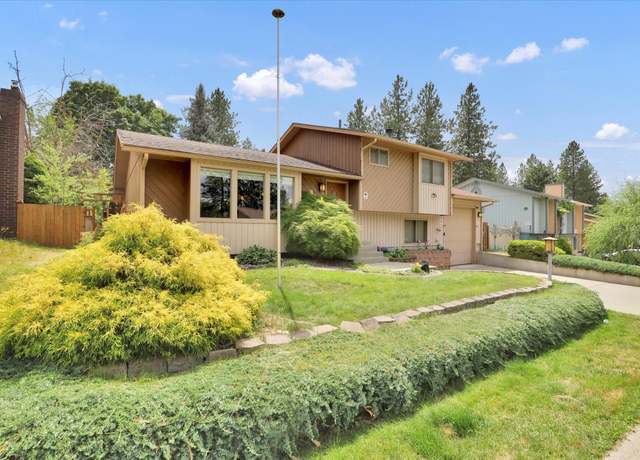 Property at 806 E Calkins Dr, Spokane, WA 99208, 4 beds, 2 baths