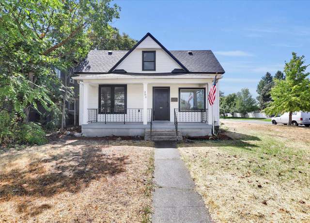Property at 302 E Ermina Ave, Spokane, WA 99207, 3 beds, 2 baths
