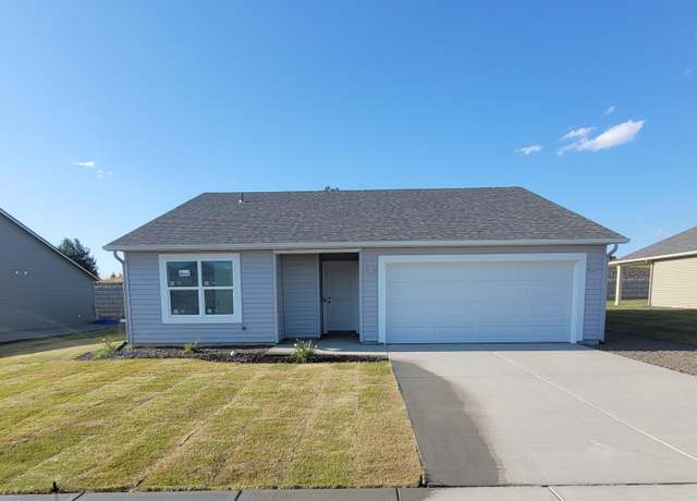 Property at 725 E K St, Deer Park, WA 99006, 3 beds, 2 baths