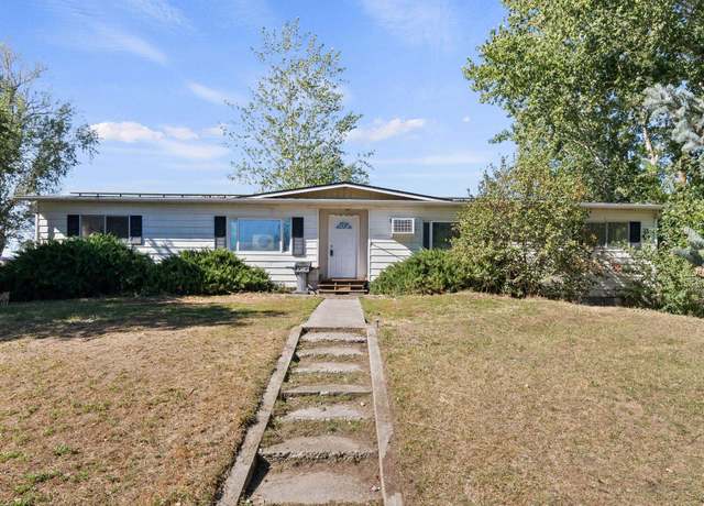 Property at 191 Cherry Creek Rd, St John, WA 99171, 3 beds, 2 baths