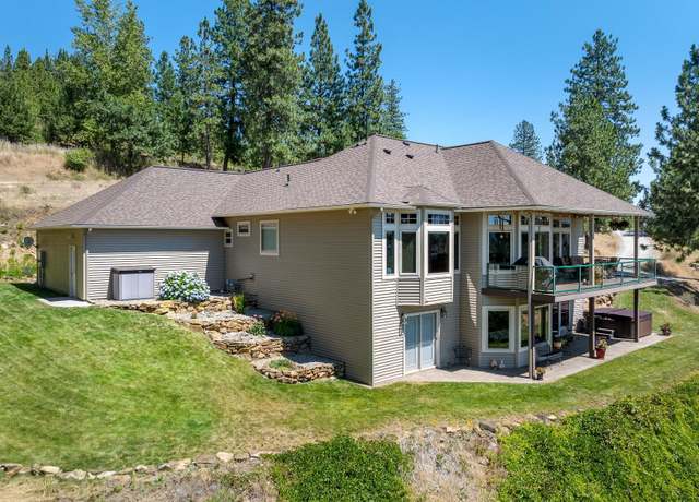 Property at 10309 N Lookout View Ln, Newman Lake, WA 99025, 4 beds, 3 baths