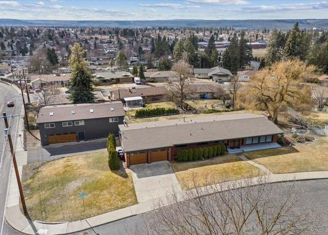 Property at 2311 W Wedgewood Ave, Spokane, WA 99208, 4 beds, 3 baths