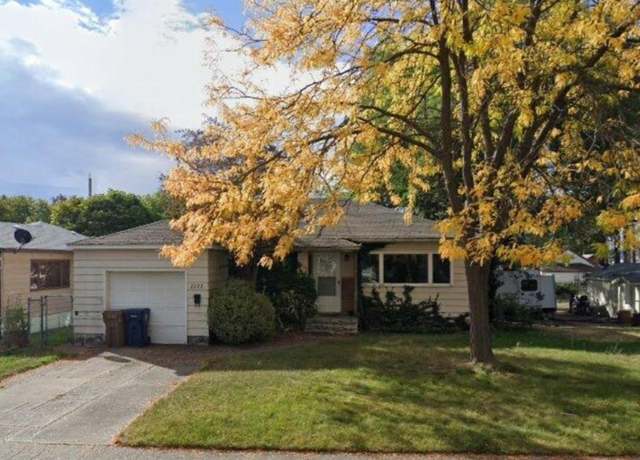 Property at 2222 E Providence Ave, Spokane, WA 99207, 5 beds, 2 baths