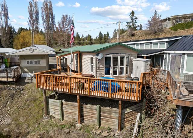 Property at 18617 W Williams Lake Rd #10, Cheney, WA 99004, 2 beds, 1 bath