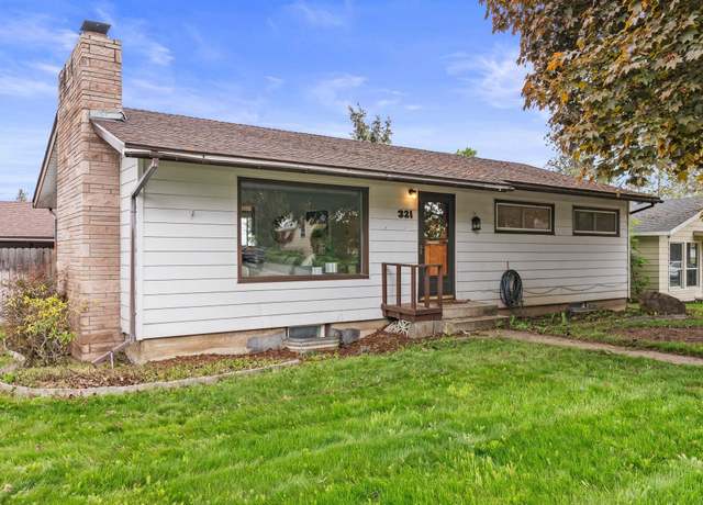 Property at 321 N 5th St, Cheney, WA 99004, 5 beds, 2 baths