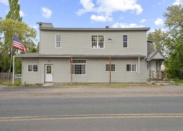 Property at 14203 E Belmont Rd, Mica, WA 99023, 6 beds, 3 baths