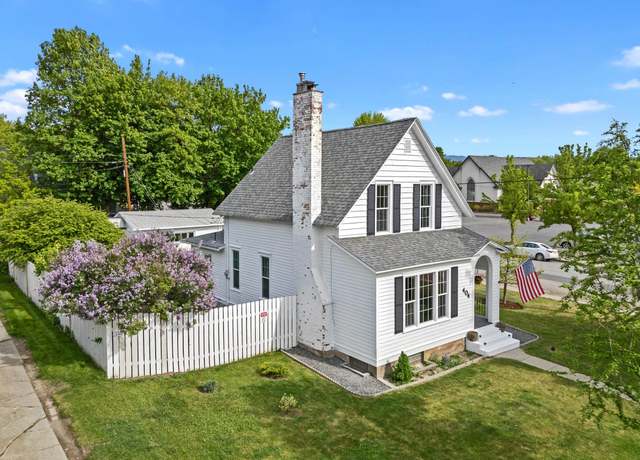 Property at 404 N Maple St, Colville, WA 99114, 4 beds, 2 baths