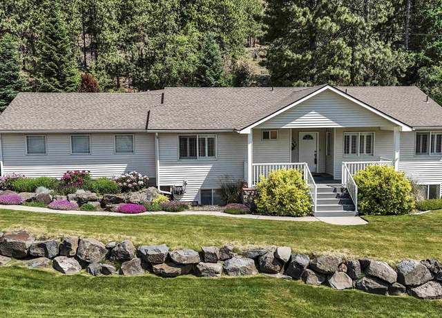 Property at 3404 W Excell Ave, Spokane, WA 99208, 3 beds, 3 baths