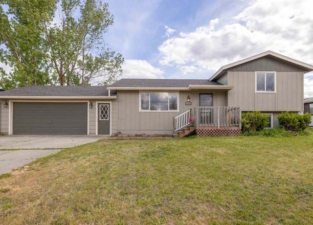 Property at 12514 E 31st Ave, Spokane Valley, WA 99216, 3 beds, 2 baths