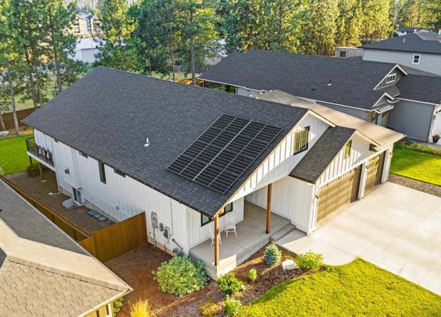 Property at 916 E Farwell Rd, Spokane, WA 99208, 6 beds, 3 baths
