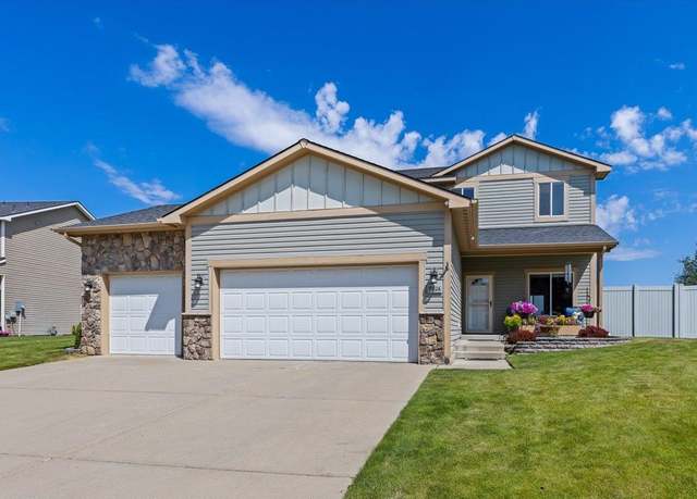 Property at 9826 W January Dr, Cheney, WA 99004, 4 beds, 3 baths
