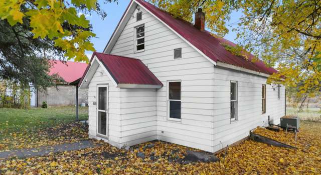 Photo of 606 E Market St, Latah, WA 99018
