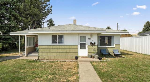 Photo of 107 E Nob Hill St, Saint John, WA 99171