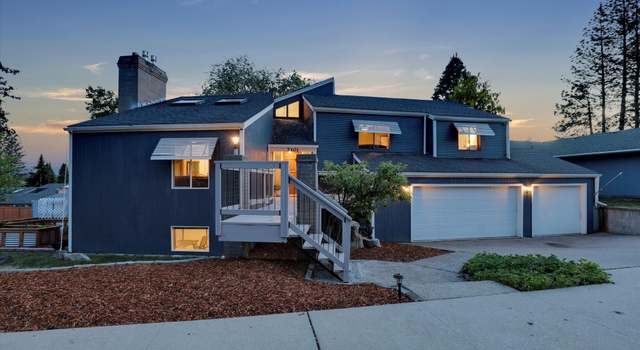 Photo of 7101 N Greenwood Pl, Spokane, WA 99208