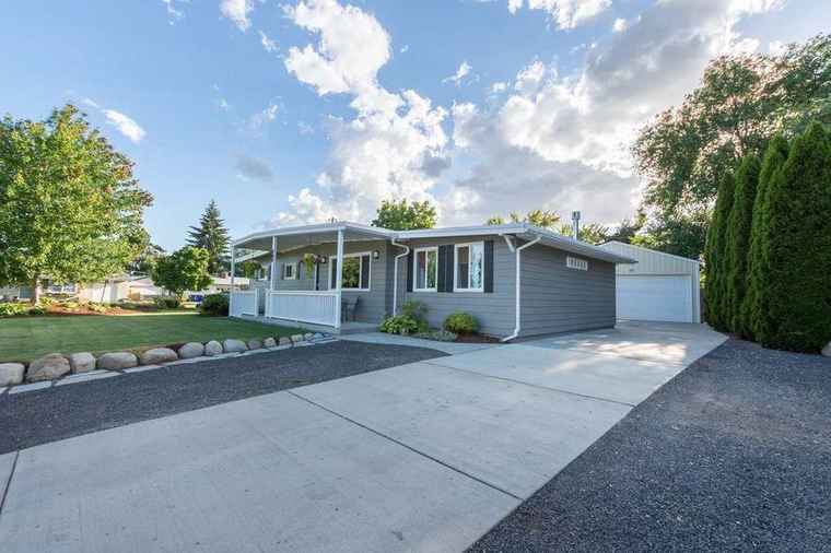 Photo of 905 N Ravalli Dr Spokane Valley, WA 99037