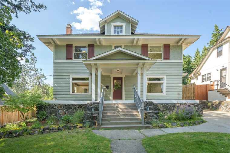 Photo of 714 W 14th Ave Spokane, WA 99204