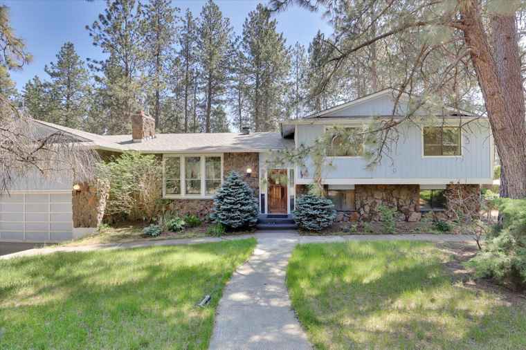 Photo of 4717 S Skipworth Rd Spokane Valley, WA 99206