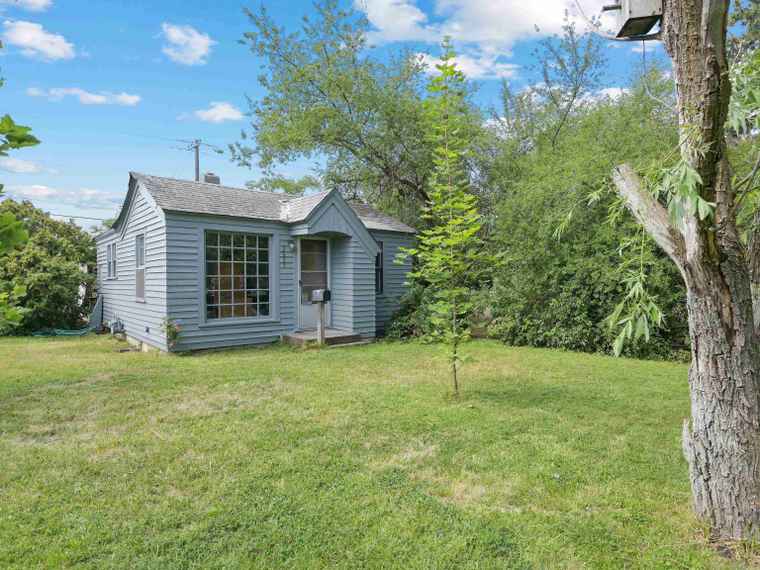 Photo of 2603 W Cleveland Ave Spokane, WA 99205