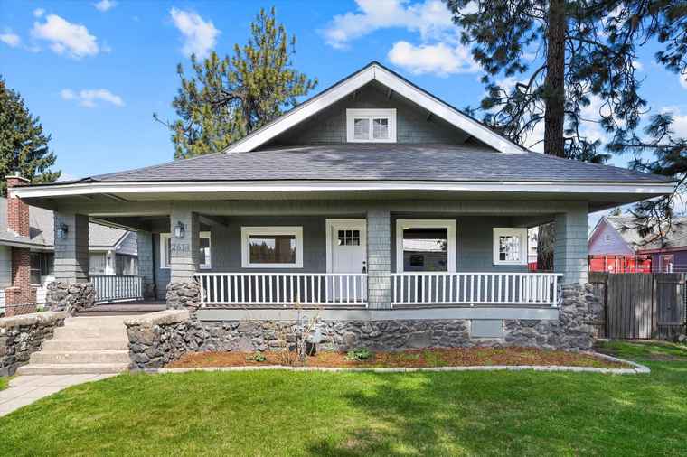 Photo of 2614 W 8th Ave Spokane, WA 99224