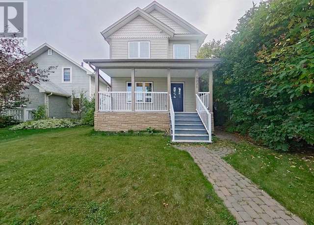 Photo of 5021 47 St, Innisfail, AB T4G 1M3