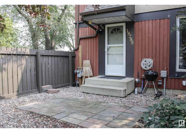 Photo of 18285 84 Ave NW, Edmonton, AB T5T 1T7
