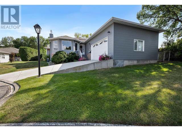Property at 1108 14 Ave #118, Vernon, BC V1B 2S5, 4 beds, 3.5 baths